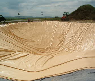 bache bassin couleur sable